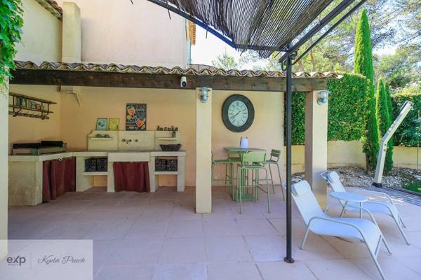 Maison avec piscine au cœur du Domaine sécurisé du Golf de Pont Royal