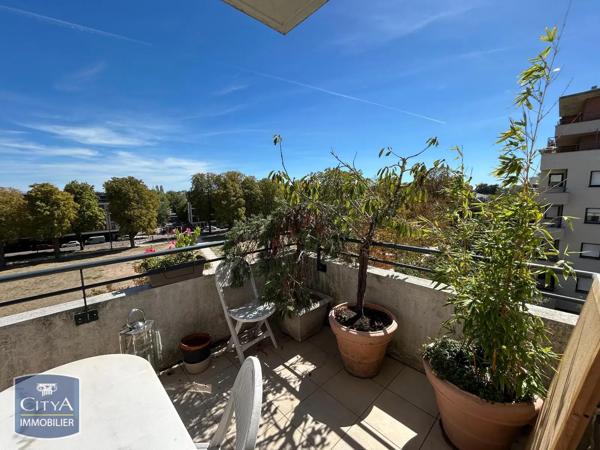 Appartement à louer 3 pièces 54m² Orléans (45000)