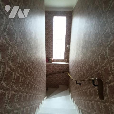 Maison T4 avec jardin, garage et dépendances