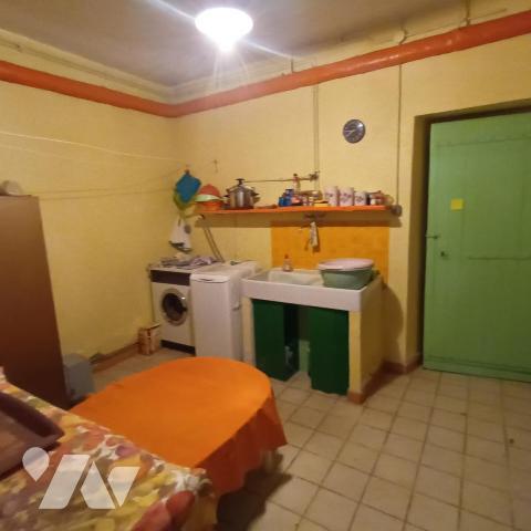 Maison T4 avec jardin, garage et dépendances