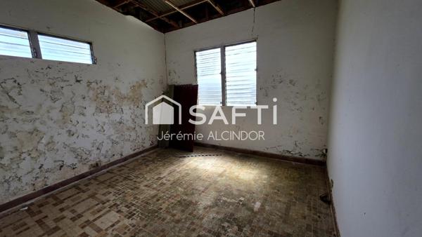 maison 136 m² à réhabiliter 130000€ FORT DE FRANCE