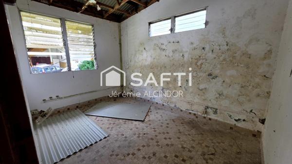 maison 136 m² à réhabiliter 130000€ FORT DE FRANCE