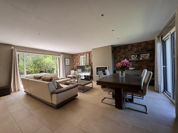 À vendre - Maison contemporaine, 4 pièces située à Honfleur (14600)