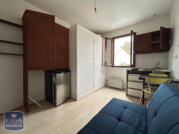 Appartement à louer 1 pièce 10.06m²