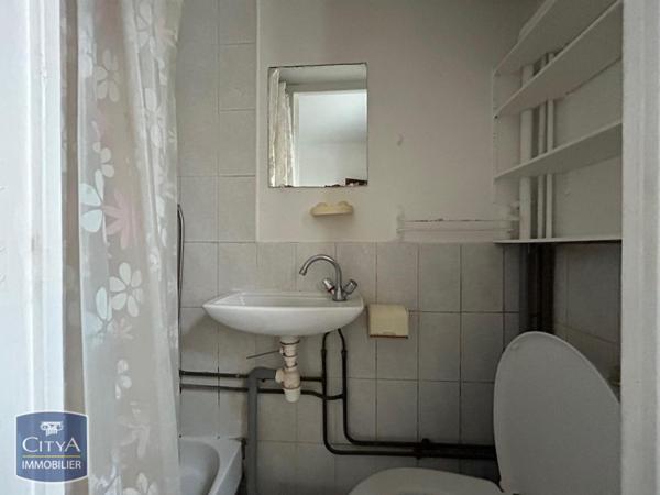 Appartement à louer 1 pièce 10.06m²