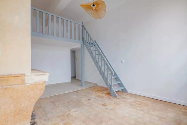 APPARTEMENT T1 BIS - HYPER CENTRE - RUE DES MARRONNIERS