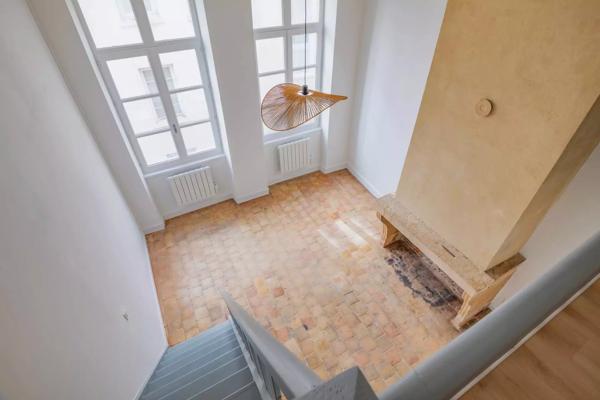 APPARTEMENT T1 BIS - HYPER CENTRE - RUE DES MARRONNIERS