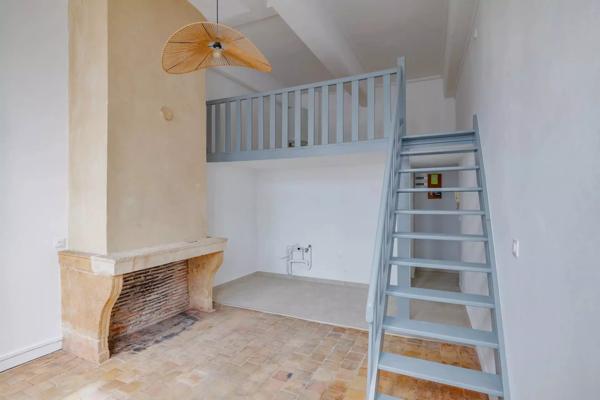 APPARTEMENT T1 BIS - HYPER CENTRE - RUE DES MARRONNIERS
