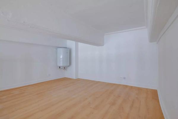 APPARTEMENT T1 BIS - HYPER CENTRE - RUE DES MARRONNIERS