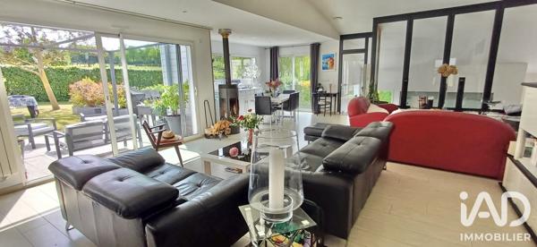 Maison à vendre 6 pièces 247 m² Saint-Lô