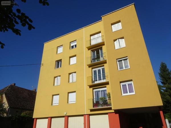 Appartement à rénover à vendre à Nogent-le-Rotrou dans l'Eure-et-Loir (28400), ref : NOG 1011