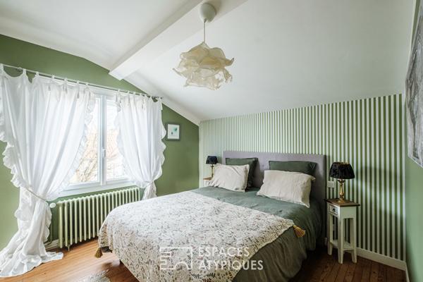 Maison rénovée et son parc en bord de Sèvre