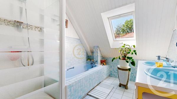 Maison à vendre  11 pièces - 330 m 2   ORGERES  - 35
