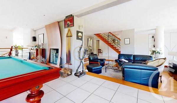 Maison à vendre  11 pièces - 330 m 2   ORGERES  - 35