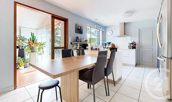 Maison à vendre  11 pièces - 330 m 2   ORGERES  - 35