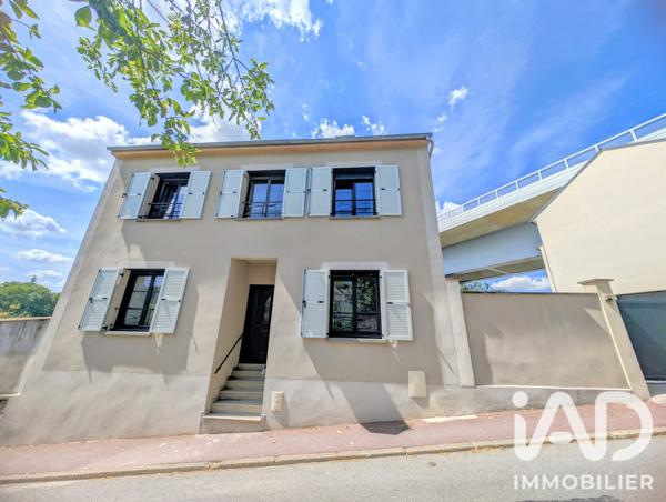 Maison à vendre 7 pièces 187 m² Saint-Germain-en-Laye