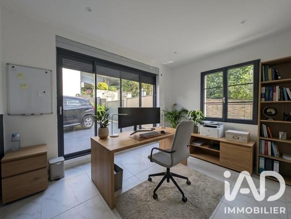 Maison à vendre 7 pièces 187 m² Saint-Germain-en-Laye