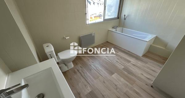 Location Studio 33.91 m² - Lannion 22300