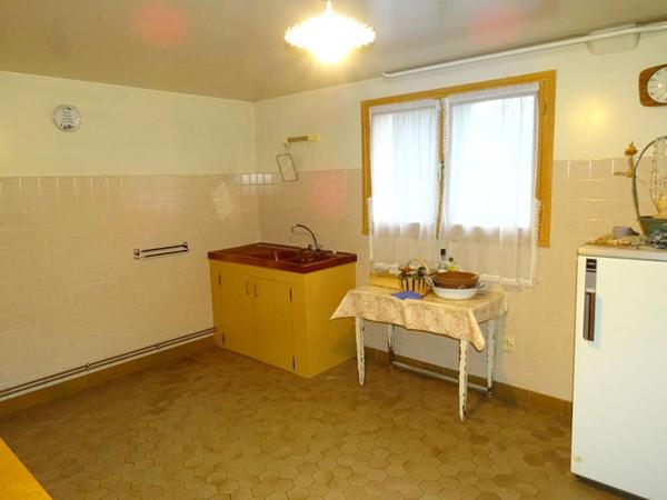 Maison sur sous sol - La Bussiere - 4 pièces 110 m2