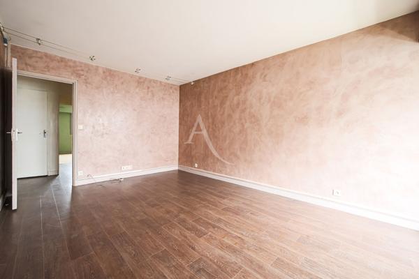 Appartement Paris 3 pièce(s) 62.35 m2