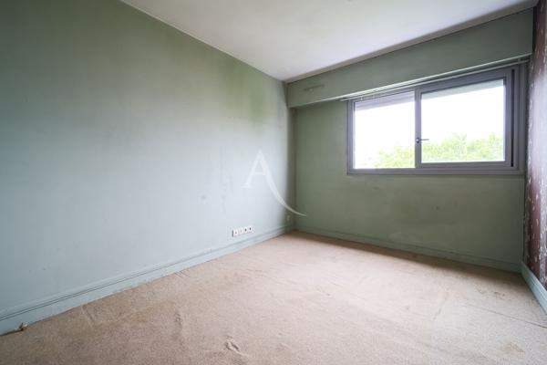 Appartement Paris 3 pièce(s) 62.35 m2