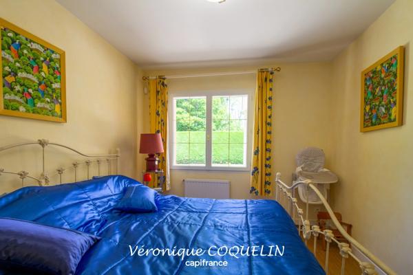 Dpt Loire Atlantique (44), à vendre LE CELLIER/MAUVES SUR LOIRE-maison P7 de 240 m²-piscine