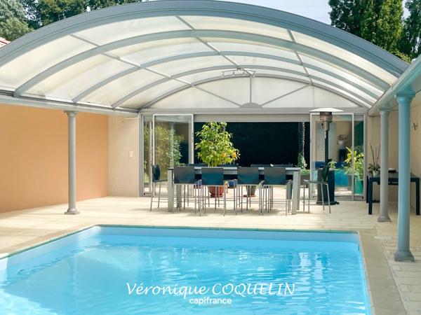 Dpt Loire Atlantique (44), à vendre LE CELLIER/MAUVES SUR LOIRE-maison P7 de 240 m²-piscine