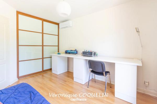 Dpt Loire Atlantique (44), à vendre LE CELLIER/MAUVES SUR LOIRE-maison P7 de 240 m²-piscine