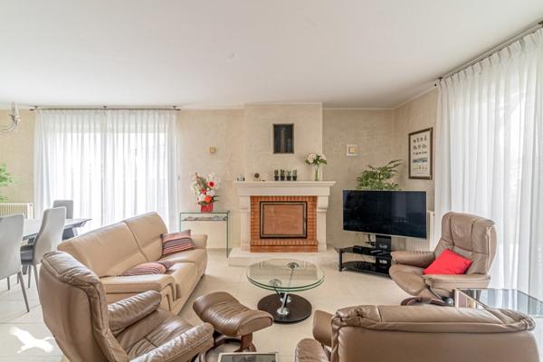 Maison à vendre |  Le Taillan-Médoc |  5 pièces | 122 m²