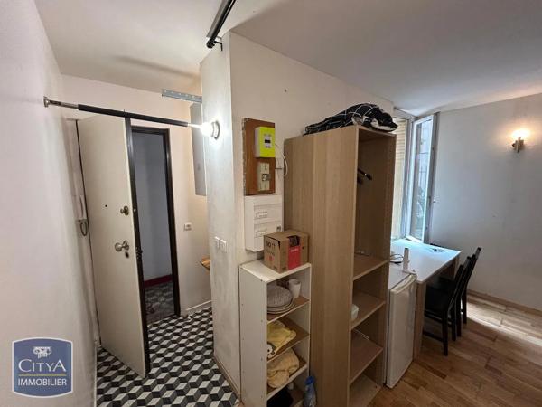 Appartement à louer 1 pièce 23.84m² Paris 15e Arrondissement (75015)