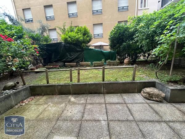 Appartement à louer 3 pièces 70.02m² Lyon (69002)