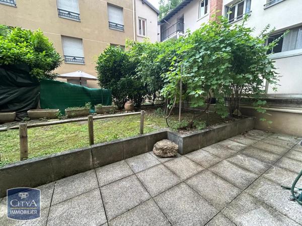 Appartement à louer 3 pièces 70.02m² Lyon (69002)