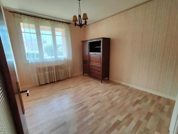 Vente Maison Néo Bretonne sur sous-sol, 3 chambres avec terrain et 2 garages- LA POTERIE