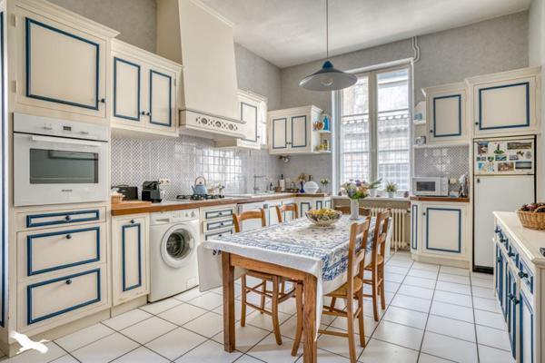 Maison à vendre |  Marmande |  7 pièces | 200 m²
