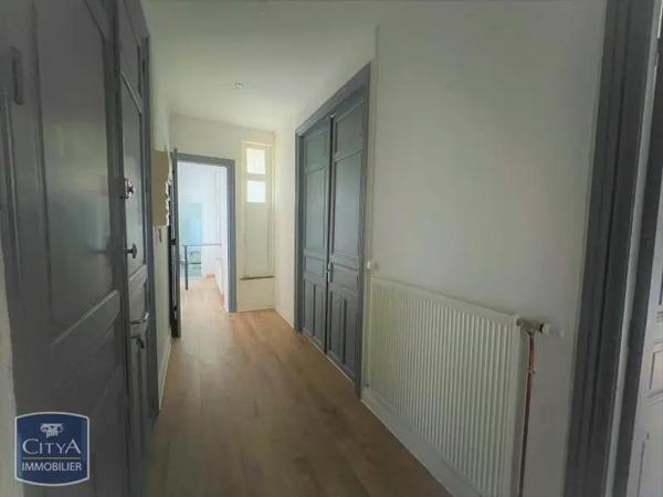 Appartement à louer 3 pièces 60m² Maubeuge (59600)