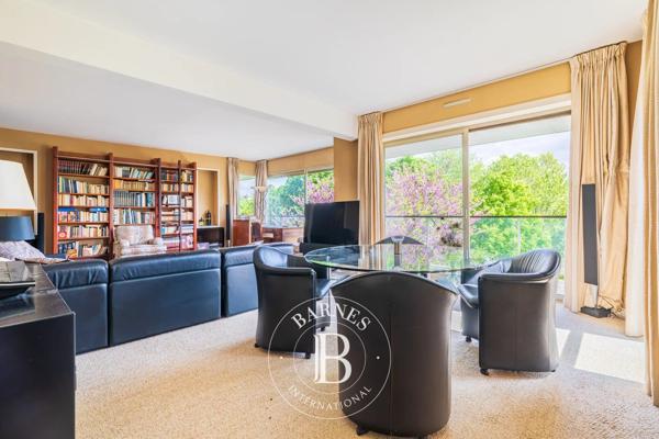 Neuilly-sur-Seine, Appartement 2 Chambres -  126 m² à vendre