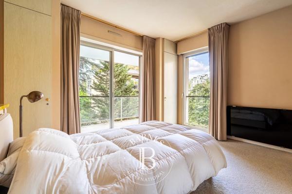 Neuilly-sur-Seine, Appartement 2 Chambres -  126 m² à vendre