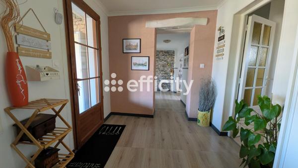 Maison
         8 pièces
        - 413 m² Exclusivité 440 000 € *