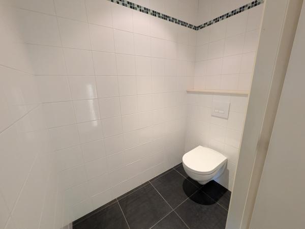 Villeneuve-d'Ascq (59650) Bureaux 235 m² – 170 €/m² – Climatisation – 10 parkings – Disponible immédiatement