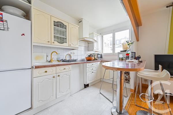 Appartement F2 à vendre  2 pièces - 46,24 m2 PARIS - 75012