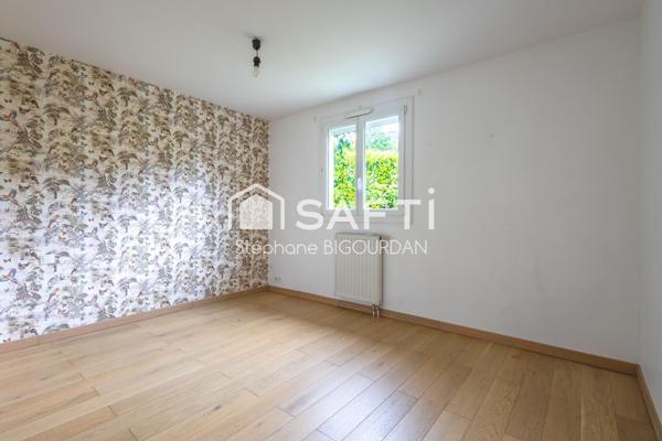 Maison Plain Pied Miserey, 116m², 4 Ch, 7 ares