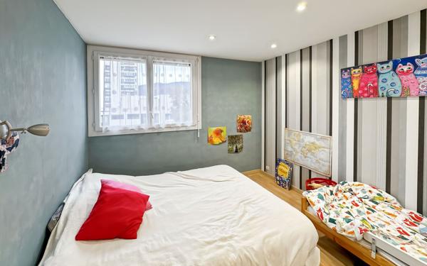 Appartement à vendre    6 pièces • 137,25 m2 La Valette-du-Var