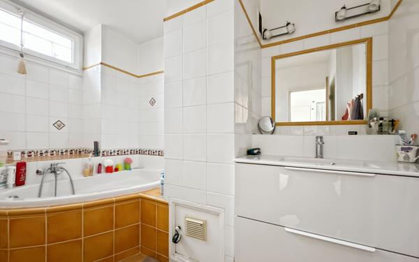 Appartement à vendre    6 pièces • 137,25 m2 La Valette-du-Var