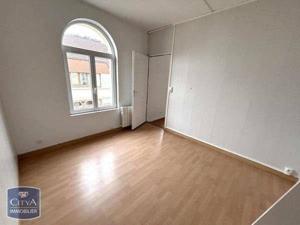 Appartement à louer 2 pièces 25.63m² Saint-Quentin (02100)