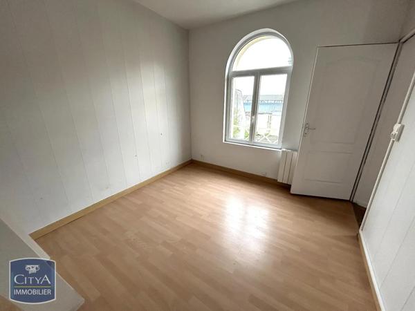 Appartement à louer 2 pièces 25.63m² Saint-Quentin (02100)