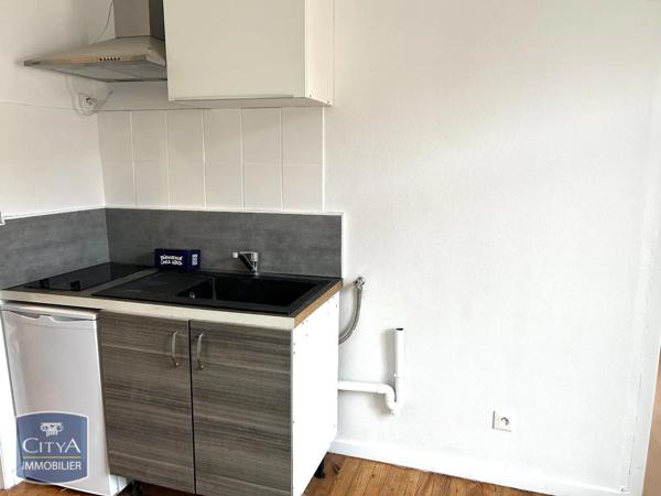 Appartement à louer 2 pièces 25.63m² Saint-Quentin (02100)