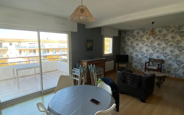 Appartement à vendre    3 pièces • 72,44 m2 Aytré