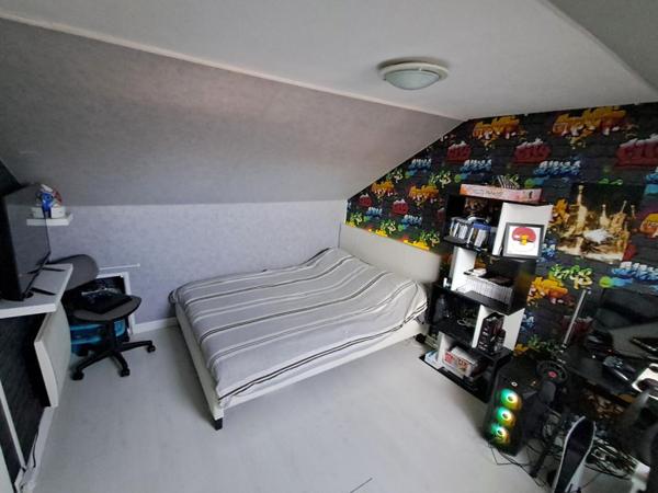 PAVILLON FAMILIAL  6 PIECES