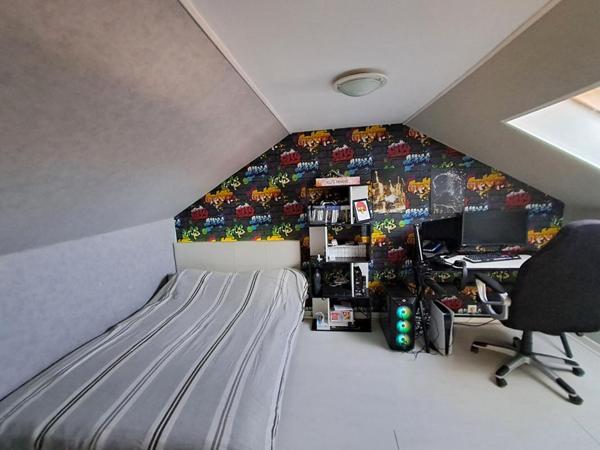 PAVILLON FAMILIAL  6 PIECES