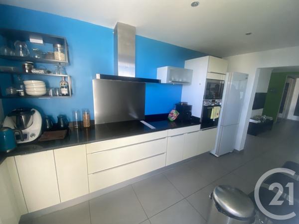 Appartement F4 à vendre  4 pièces - 86,84 m2 ST DENIS - 974